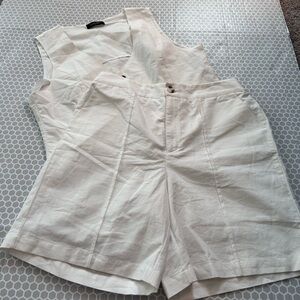 CHICME Chic White Vest with Matching Shorts Size XL